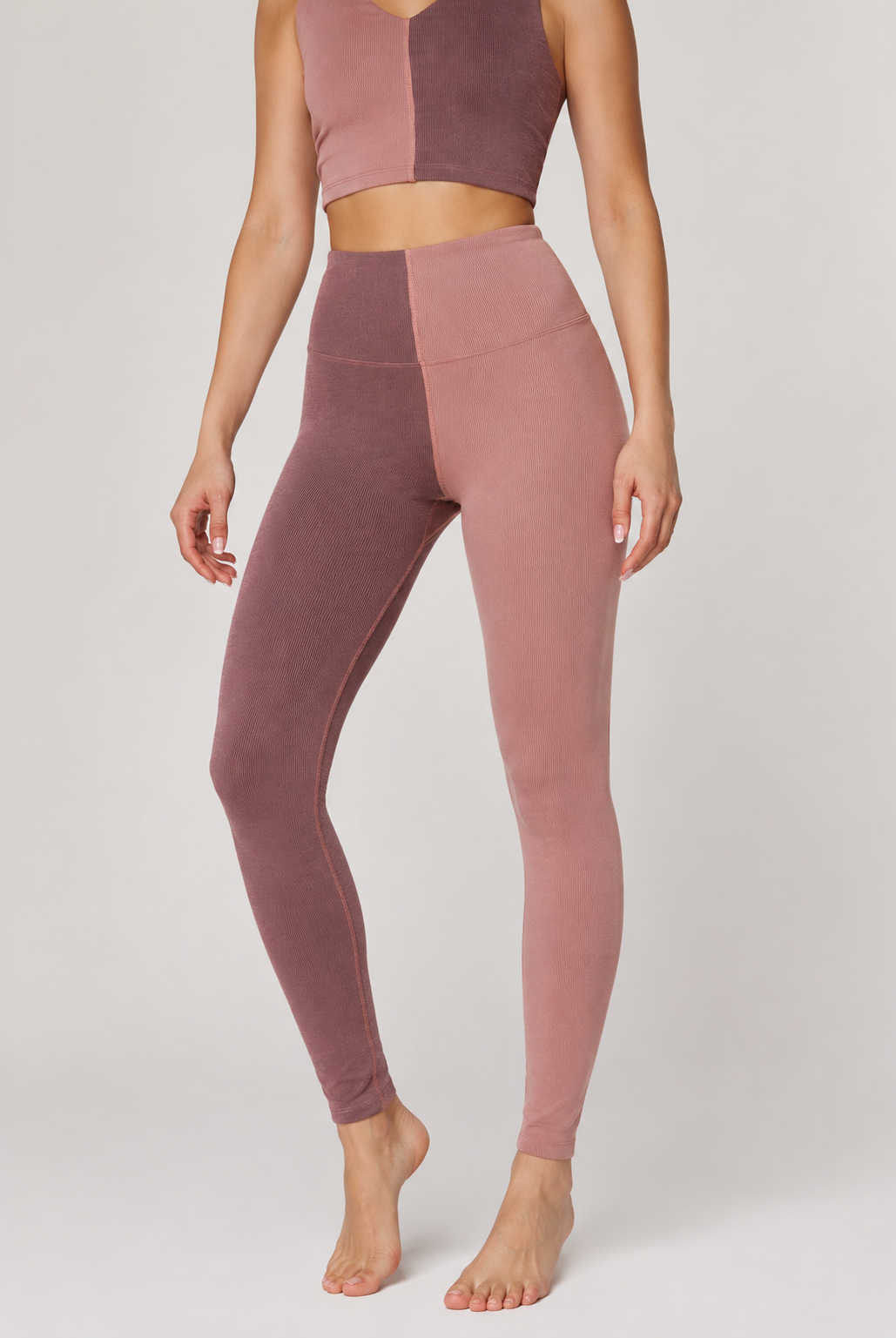 Women's Two Tone Leggings detail view 3