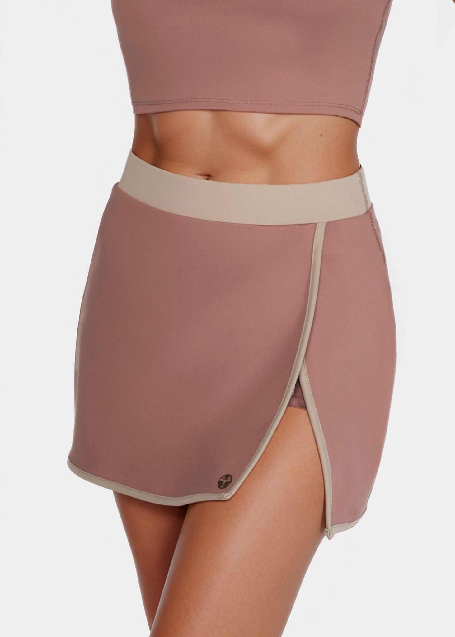 Women's Built-in Shorts Golf Skirt Made in USA detail view 5