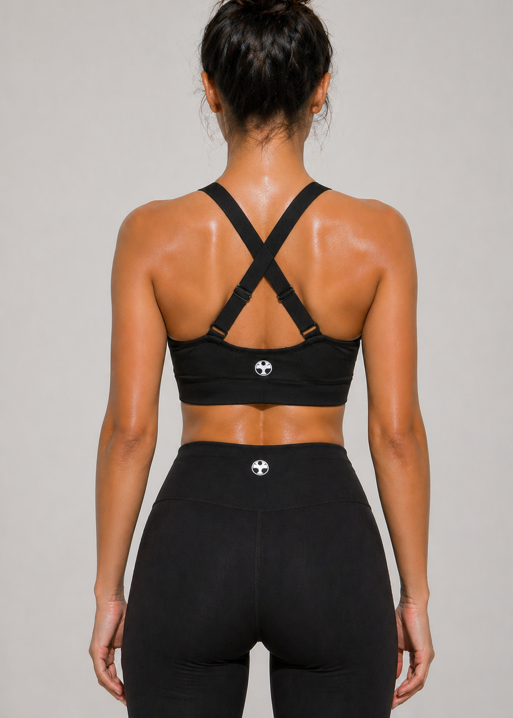 Women's Snap It Motion Set detail view 1