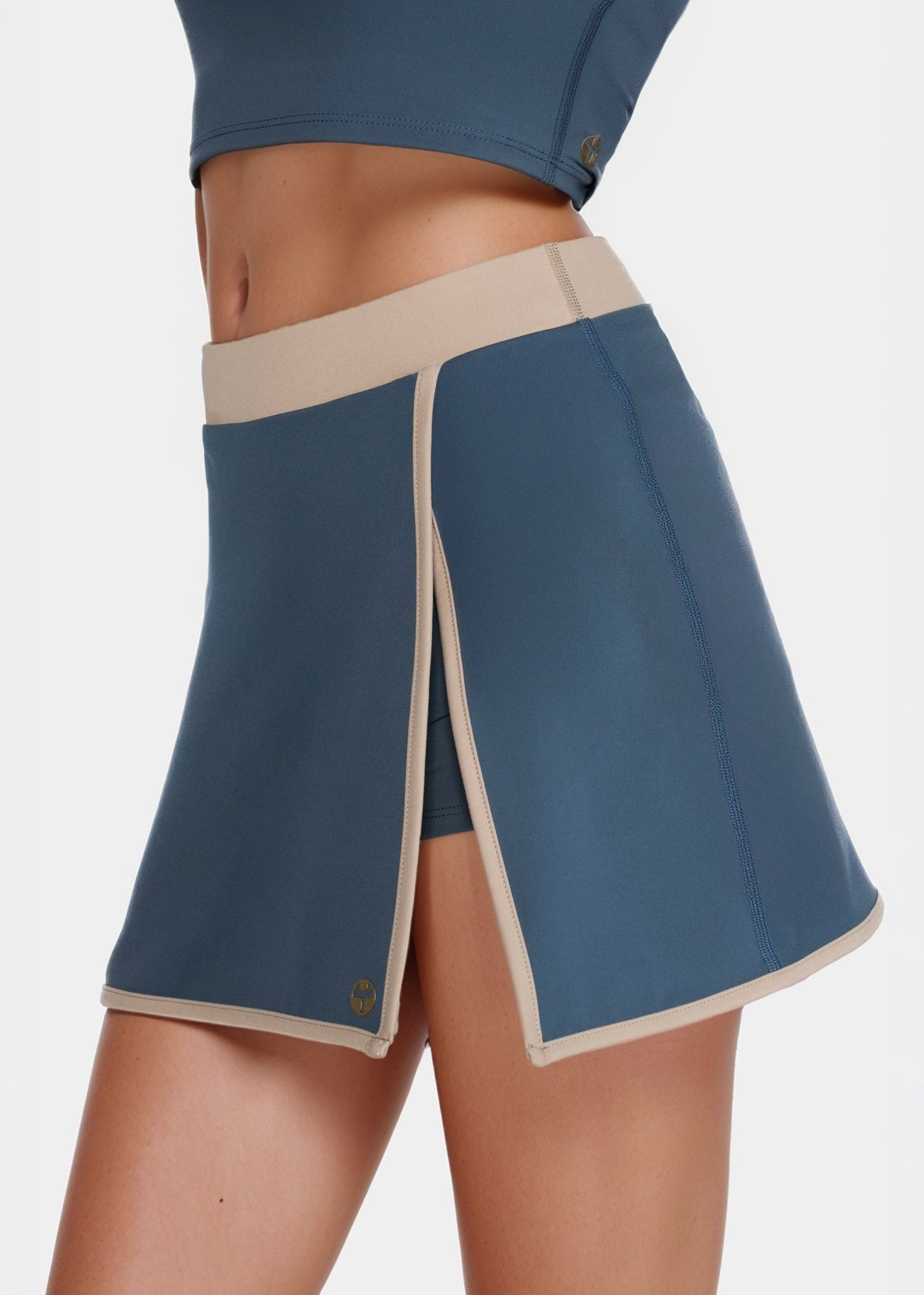 Women's Golf 2-Piece Set Made in USA detail view 17